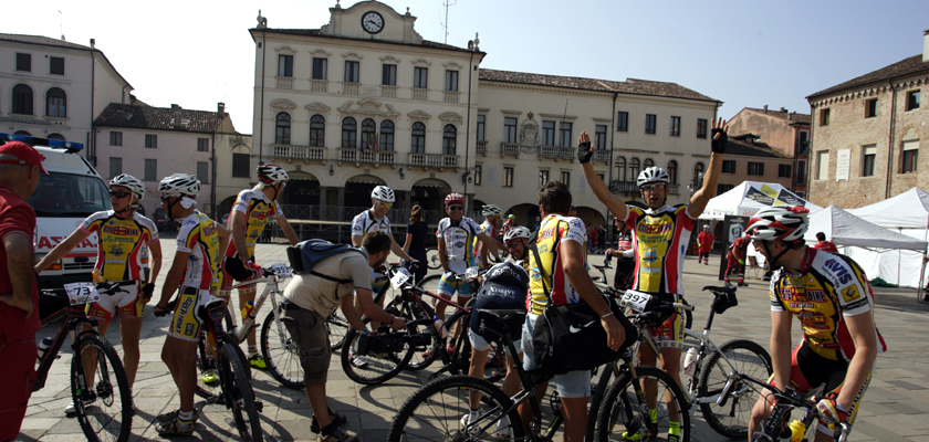 Atestina Superbike 2014: i motivi di un successo